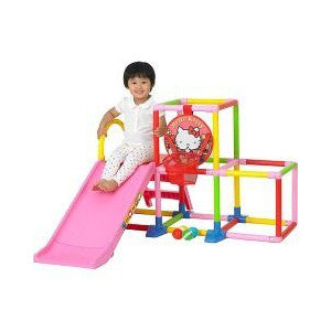 WORLD HELLO KITTY ROOM JUNGLE GYM